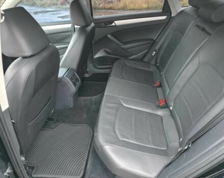 Чорний Фольксваген Пассат, об'ємом двигуна 2.5 л та пробігом 186 тис. км за 10200 $, фото 7 на Automoto.ua