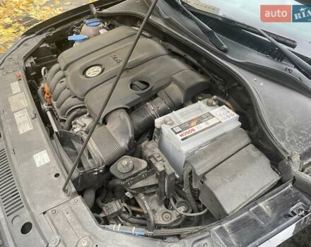 Фольксваген Пассат 2012 в Киеве на Automoto.ua Черный Фольксваген Пассат, объемом двигателя 2.5 л и пробегом 256 тыс. км за 9999 $, фото 13 на Automoto.ua