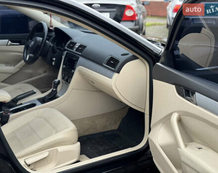 Чорний Фольксваген Пассат, об'ємом двигуна 2.48 л та пробігом 260 тис. км за 9000 $, фото 12 на Automoto.ua