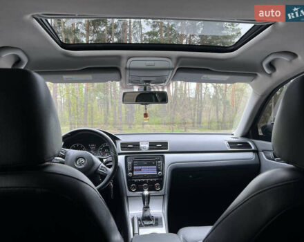 Черный Фольксваген Пассат, объемом двигателя 2.5 л и пробегом 270 тыс. км за 10000 $, фото 6 на Automoto.ua