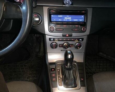 Черный Фольксваген Пассат, объемом двигателя 1.8 л и пробегом 200 тыс. км за 8500 $, фото 9 на Automoto.ua