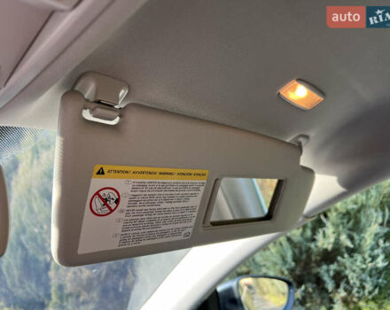 Черный Фольксваген Пассат, объемом двигателя 1.97 л и пробегом 228 тыс. км за 12000 $, фото 52 на Automoto.ua