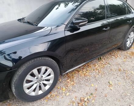 Черный Фольксваген Пассат, объемом двигателя 2.5 л и пробегом 229 тыс. км за 10350 $, фото 20 на Automoto.ua