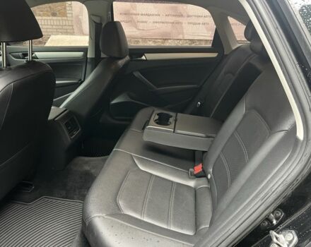 Черный Фольксваген Пассат, объемом двигателя 2.5 л и пробегом 193 тыс. км за 10500 $, фото 19 на Automoto.ua