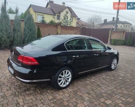 Черный Фольксваген Пассат, объемом двигателя 1.8 л и пробегом 166 тыс. км за 9999 $, фото 5 на Automoto.ua