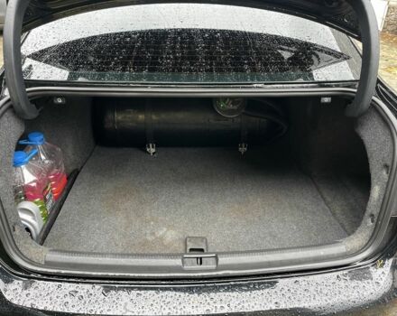 Черный Фольксваген Пассат, объемом двигателя 2.5 л и пробегом 193 тыс. км за 10500 $, фото 22 на Automoto.ua