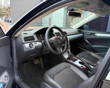 Фольксваген Пассат 2012 в Киеве на Automoto.ua Черный Фольксваген Пассат, объемом двигателя 2.5 л и пробегом 320 тыс. км за 10100 $, фото 5 на Automoto.ua