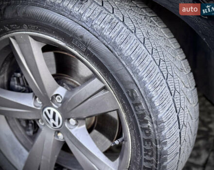 Черный Фольксваген Пассат, объемом двигателя 2 л и пробегом 201 тыс. км за 12950 $, фото 16 на Automoto.ua