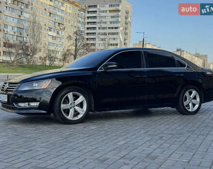 Чорний Фольксваген Пассат, об'ємом двигуна 2.5 л та пробігом 174 тис. км за 9900 $, фото 9 на Automoto.ua