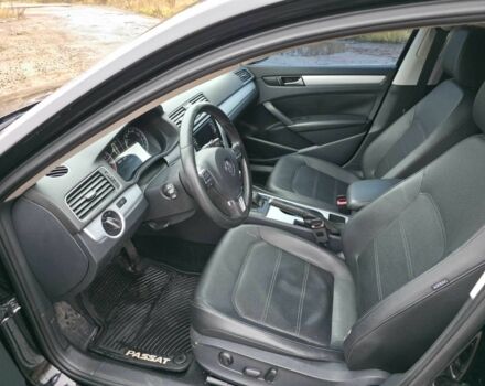 Чорний Фольксваген Пассат, об'ємом двигуна 2.5 л та пробігом 186 тис. км за 10200 $, фото 6 на Automoto.ua