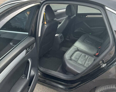 Черный Фольксваген Пассат, объемом двигателя 2.48 л и пробегом 287 тыс. км за 8400 $, фото 4 на Automoto.ua