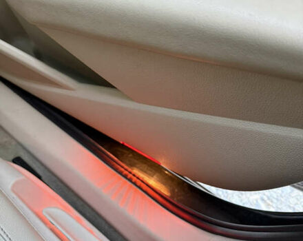 Черный Фольксваген Пассат, объемом двигателя 1.97 л и пробегом 270 тыс. км за 9500 $, фото 21 на Automoto.ua