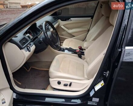 Черный Фольксваген Пассат, объемом двигателя 2.48 л и пробегом 183 тыс. км за 10500 $, фото 29 на Automoto.ua