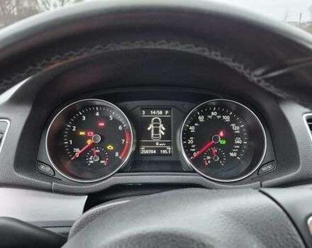 Черный Фольксваген Пассат, объемом двигателя 2.48 л и пробегом 250 тыс. км за 10500 $, фото 19 на Automoto.ua