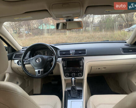 Чорний Фольксваген Пассат, об'ємом двигуна 2.5 л та пробігом 244 тис. км за 10500 $, фото 18 на Automoto.ua