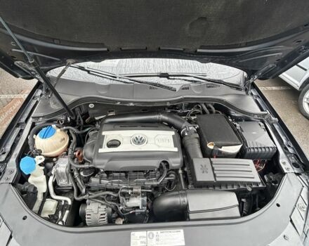 Чорний Фольксваген Пассат, об'ємом двигуна 1.8 л та пробігом 219 тис. км за 9900 $, фото 9 на Automoto.ua