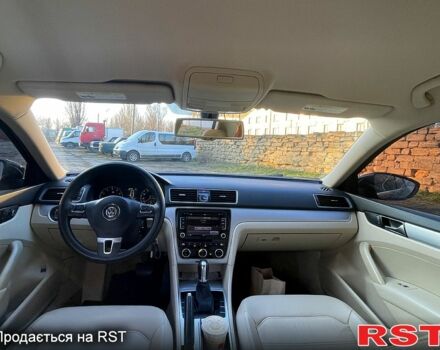 Черный Фольксваген Пассат, объемом двигателя 2.5 л и пробегом 201 тыс. км за 9900 $, фото 1 на Automoto.ua