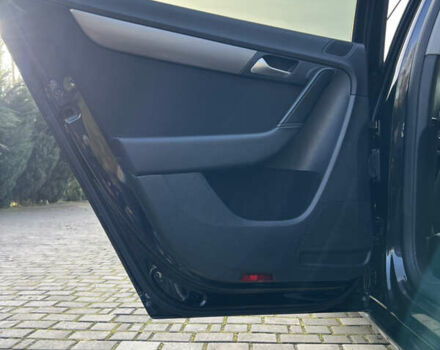 Черный Фольксваген Пассат, объемом двигателя 1.97 л и пробегом 228 тыс. км за 12000 $, фото 54 на Automoto.ua