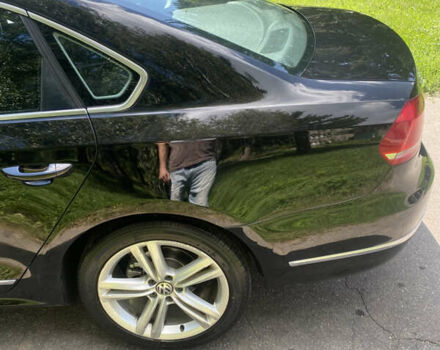 Фольксваген Пассат 2012 у Умани на Automoto.ua Чорний Фольксваген Пассат, об'ємом двигуна 1.97 л та пробігом 198 тис. км за 12400 $, фото 6 на Automoto.ua