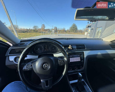 Фольксваген Пассат 2012 в Городке на Automoto.ua Черный Фольксваген Пассат, объемом двигателя 2.48 л и пробегом 288 тыс. км за 9300 $, фото 3 на Automoto.ua
