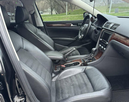 Черный Фольксваген Пассат, объемом двигателя 2.48 л и пробегом 159 тыс. км за 13500 $, фото 2 на Automoto.ua