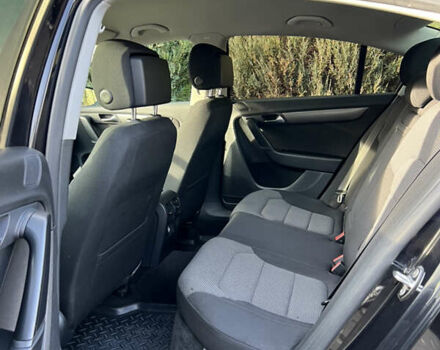 Черный Фольксваген Пассат, объемом двигателя 1.97 л и пробегом 228 тыс. км за 12000 $, фото 56 на Automoto.ua