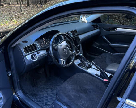 Фольксваген Пассат 2012 в Броварах на Automoto.ua Черный Фольксваген Пассат, объемом двигателя 2.48 л и пробегом 219 тыс. км за 9500 $, фото 10 на Automoto.ua
