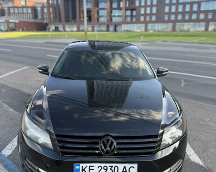 Черный Фольксваген Пассат, объемом двигателя 2.5 л и пробегом 215 тыс. км за 10500 $, фото 12 на Automoto.ua