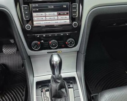 Черный Фольксваген Пассат, объемом двигателя 2.48 л и пробегом 250 тыс. км за 10500 $, фото 18 на Automoto.ua