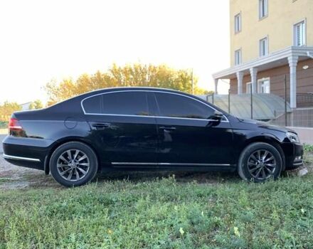 Черный Фольксваген Пассат, объемом двигателя 1.97 л и пробегом 300 тыс. км за 12000 $, фото 1 на Automoto.ua
