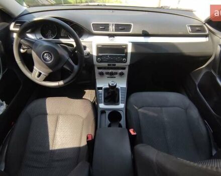 Черный Фольксваген Пассат, объемом двигателя 1.8 л и пробегом 197 тыс. км за 8750 $, фото 8 на Automoto.ua