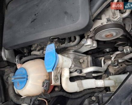 Черный Фольксваген Пассат, объемом двигателя 2.48 л и пробегом 183 тыс. км за 10500 $, фото 20 на Automoto.ua