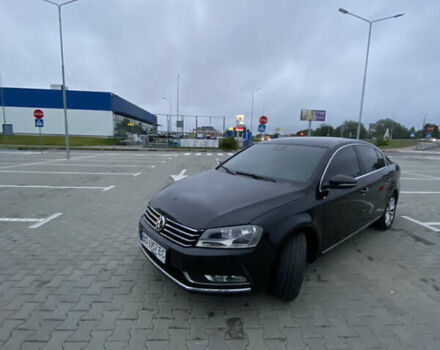 Черный Фольксваген Пассат, объемом двигателя 1.6 л и пробегом 208 тыс. км за 10900 $, фото 4 на Automoto.ua
