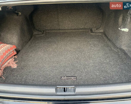 Чорний Фольксваген Пассат, об'ємом двигуна 2.5 л та пробігом 244 тис. км за 10500 $, фото 13 на Automoto.ua