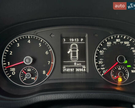 Фольксваген Пассат 2012 в Хмельницком на Automoto.ua Черный Фольксваген Пассат, объемом двигателя 2.48 л и пробегом 215 тыс. км за 10499 $, фото 11 на Automoto.ua