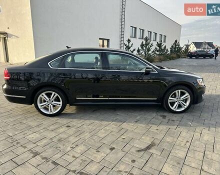 Чорний Фольксваген Пассат, об'ємом двигуна 2 л та пробігом 272 тис. км за 12500 $, фото 11 на Automoto.ua