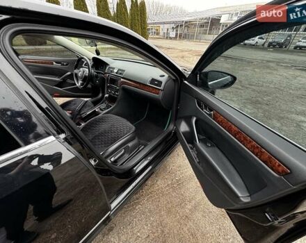 Чорний Фольксваген Пассат, об'ємом двигуна 2.48 л та пробігом 238 тис. км за 9800 $, фото 14 на Automoto.ua