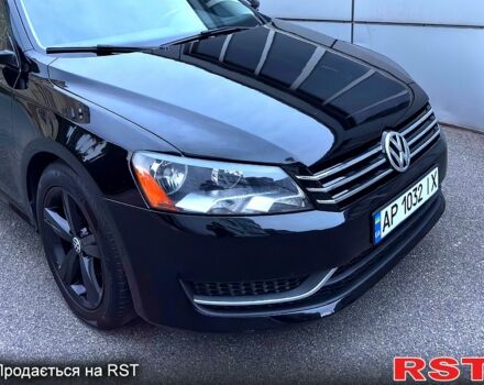 Черный Фольксваген Пассат, объемом двигателя 2.5 л и пробегом 180 тыс. км за 11800 $, фото 4 на Automoto.ua