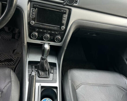 Чорний Фольксваген Пассат, об'ємом двигуна 2.5 л та пробігом 260 тис. км за 9500 $, фото 17 на Automoto.ua