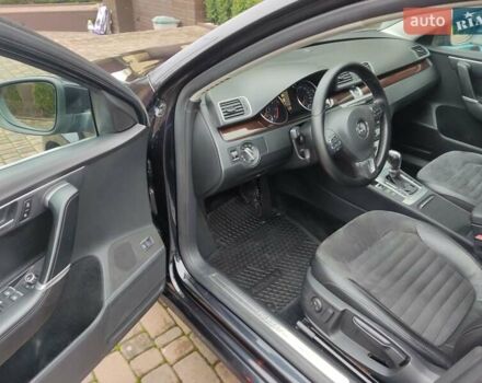 Черный Фольксваген Пассат, объемом двигателя 1.8 л и пробегом 166 тыс. км за 9999 $, фото 17 на Automoto.ua