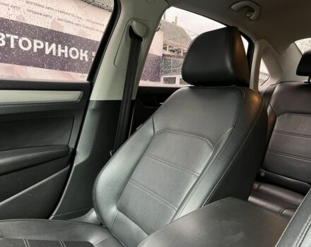Черный Фольксваген Пассат, объемом двигателя 2.5 л и пробегом 193 тыс. км за 10500 $, фото 17 на Automoto.ua