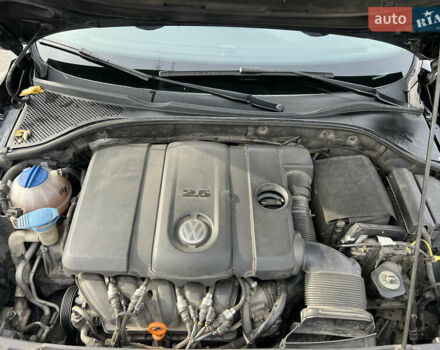 Чорний Фольксваген Пассат, об'ємом двигуна 2.5 л та пробігом 260 тис. км за 9500 $, фото 22 на Automoto.ua