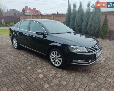 Черный Фольксваген Пассат, объемом двигателя 1.8 л и пробегом 166 тыс. км за 9999 $, фото 2 на Automoto.ua