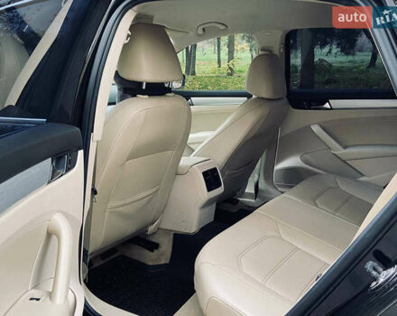 Черный Фольксваген Пассат, объемом двигателя 2.5 л и пробегом 166 тыс. км за 9999 $, фото 16 на Automoto.ua