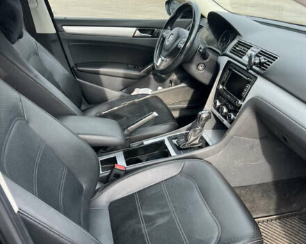 Чорний Фольксваген Пассат, об'ємом двигуна 2.5 л та пробігом 260 тис. км за 9500 $, фото 18 на Automoto.ua