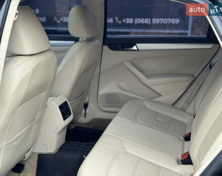 Чорний Фольксваген Пассат, об'ємом двигуна 2.48 л та пробігом 260 тис. км за 9000 $, фото 11 на Automoto.ua