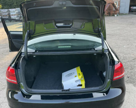 Черный Фольксваген Пассат, объемом двигателя 1.97 л и пробегом 224 тыс. км за 12750 $, фото 30 на Automoto.ua