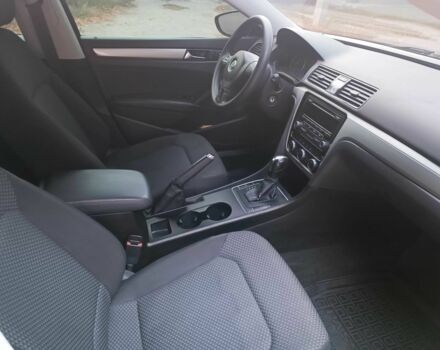 Черный Фольксваген Пассат, объемом двигателя 2.5 л и пробегом 229 тыс. км за 10350 $, фото 13 на Automoto.ua