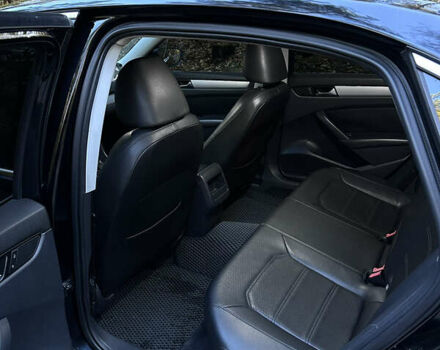 Фольксваген Пассат 2012 в Броварах на Automoto.ua Черный Фольксваген Пассат, объемом двигателя 2.48 л и пробегом 219 тыс. км за 9500 $, фото 12 на Automoto.ua