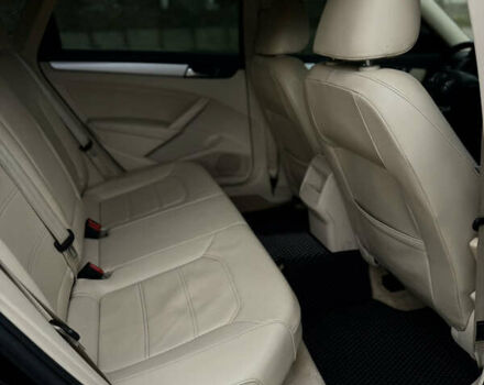 Черный Фольксваген Пассат, объемом двигателя 2.5 л и пробегом 174 тыс. км за 10500 $, фото 22 на Automoto.ua